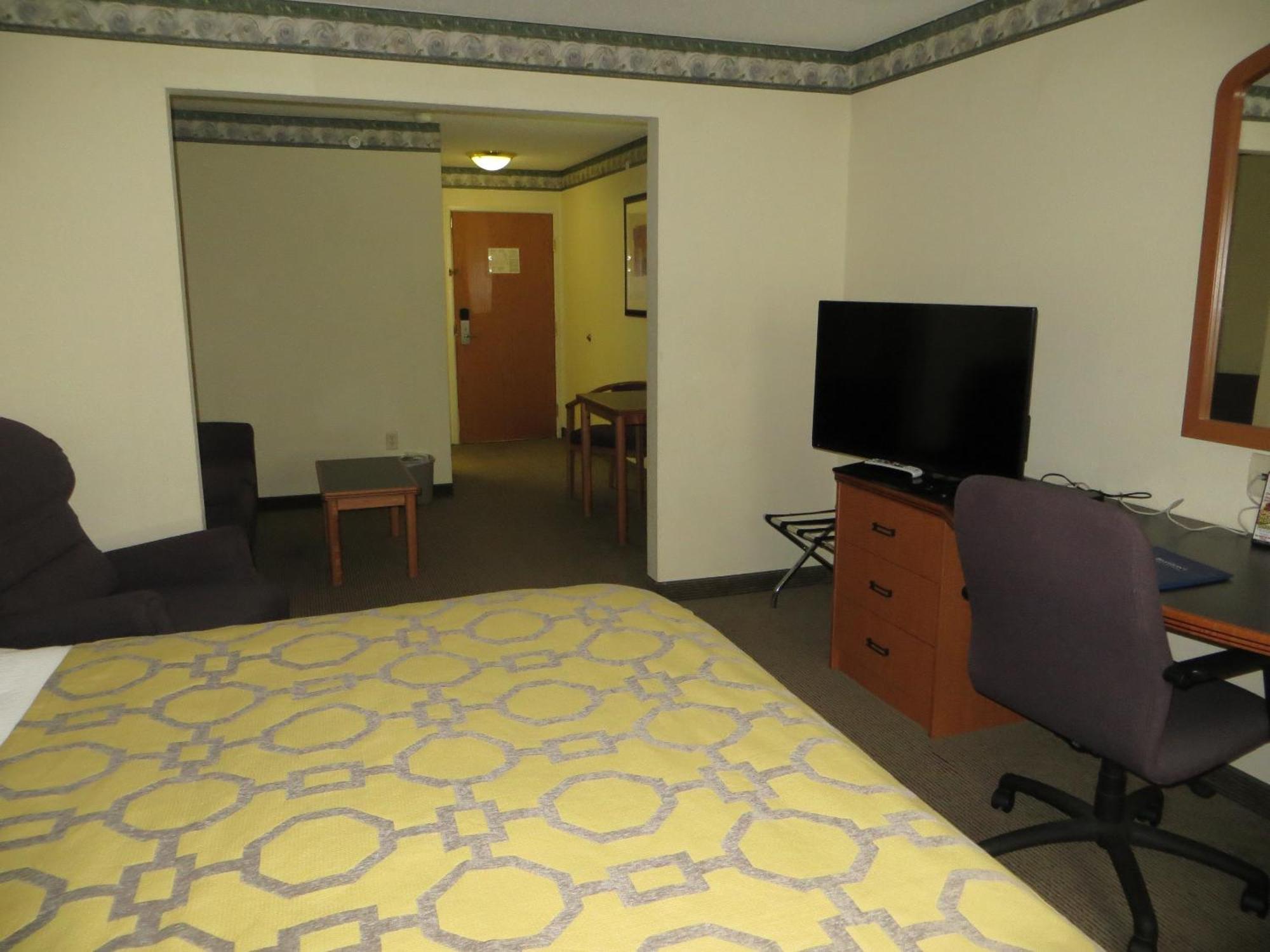 Baymont By Wyndham Fort Wayne Zimmer foto